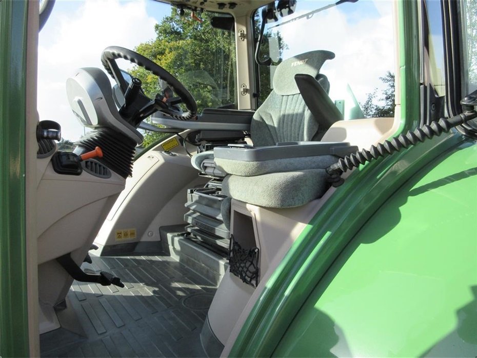 Fendt 722 SCR Profi Plus - Traktorer - Traktorer 4 wd - 6