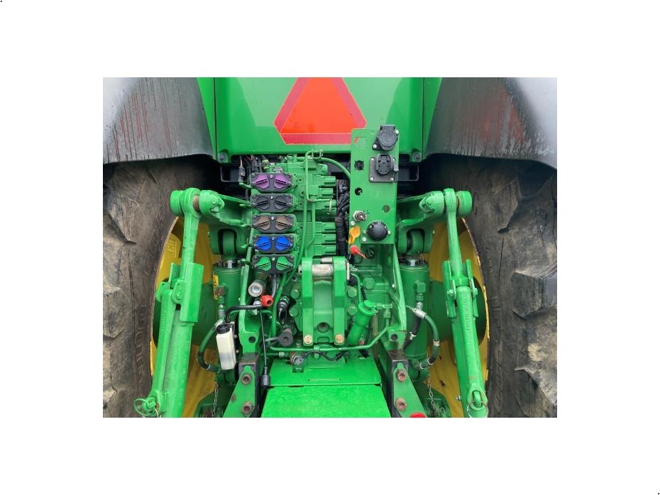 John Deere JOHN DEERE 8370R - Traktorer - Traktorer 4 wd - 10