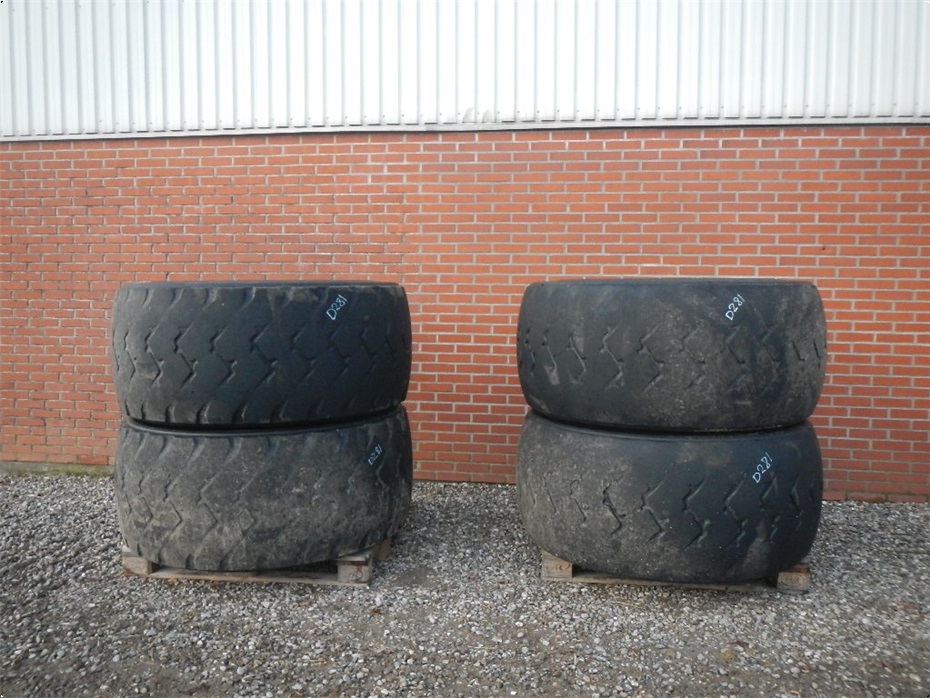 Michelin 650/65R25 D281 - Hjul/larvefødder - Komplette hjul - 4