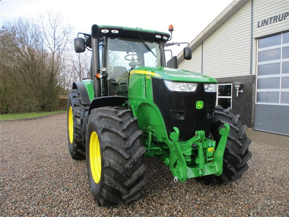 John Deere 7200R Med frontlift og frontPTO - Traktorer - Traktorer 4 wd - 18