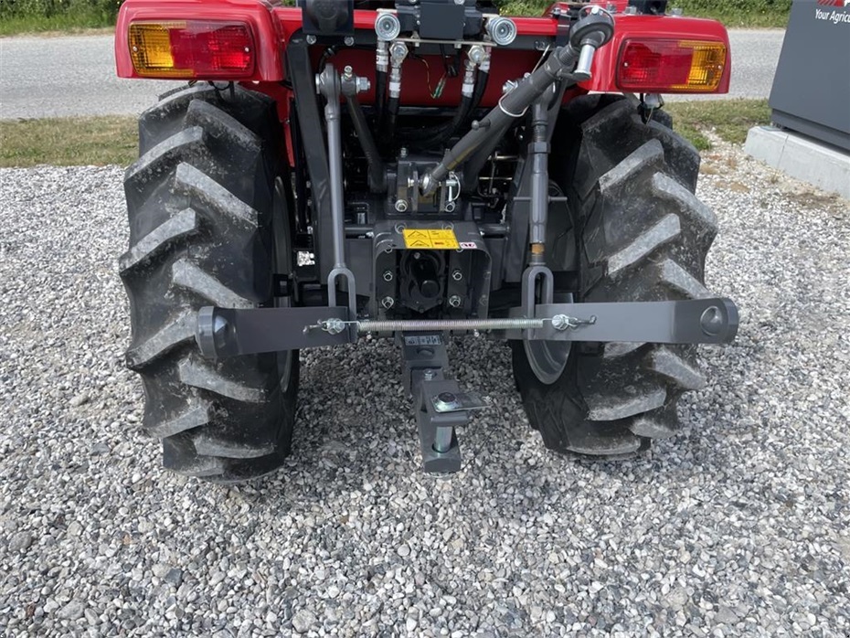 Massey Ferguson 1525 Hydrostatic - Traktorer - Kompakt traktorer - 6