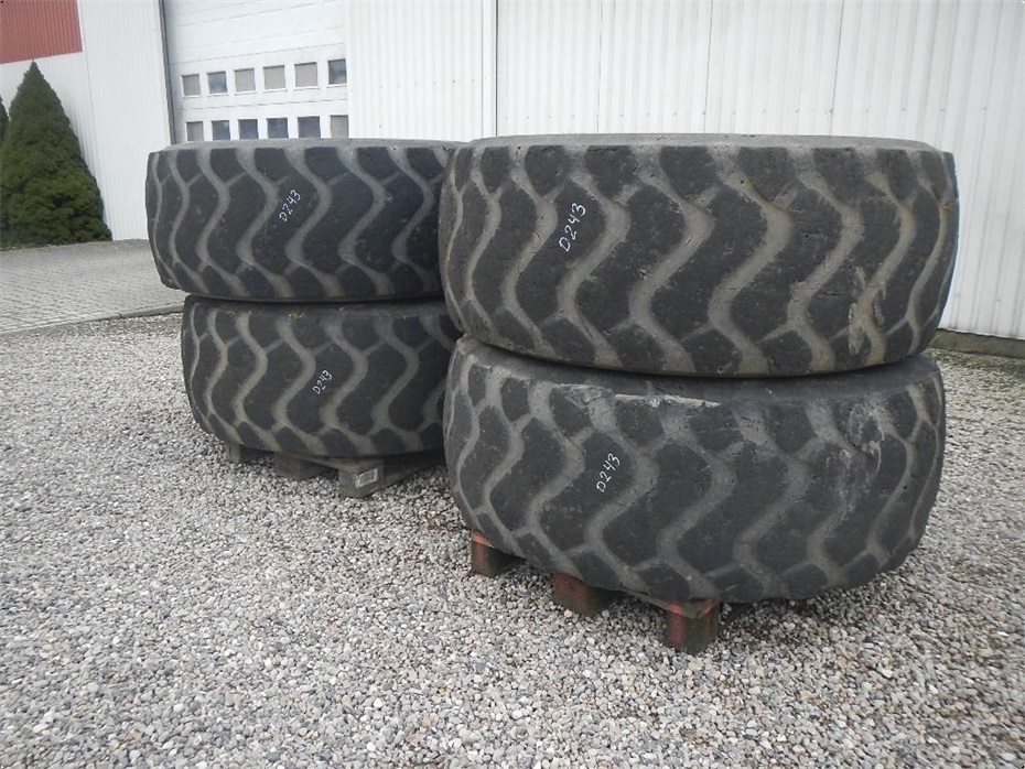 Michelin 23.5R25 D243 - Hjul/larvefødder - Dæk - 3