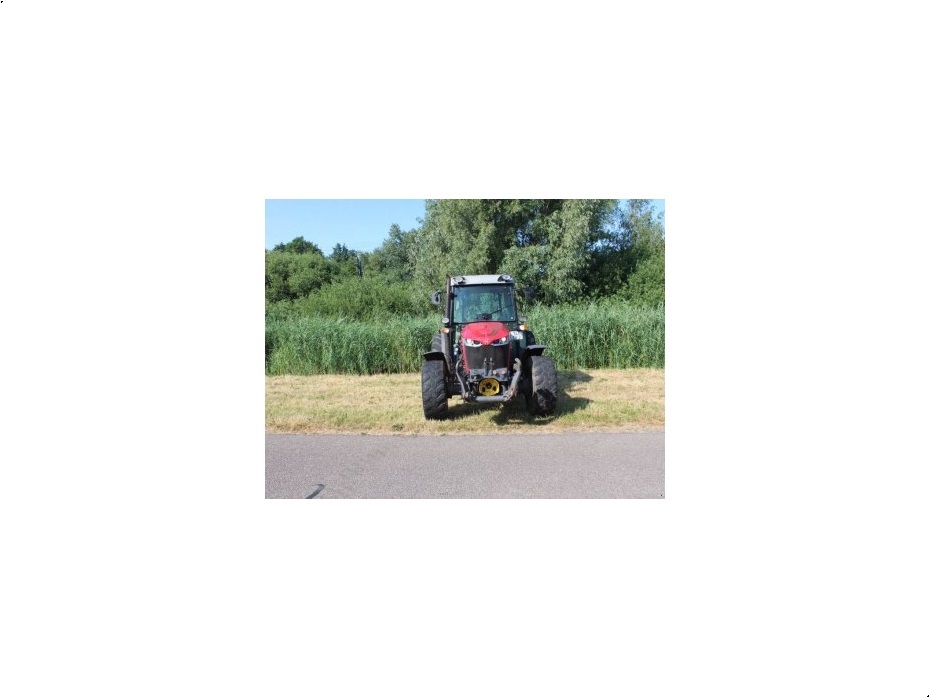 Massey Ferguson WF3710 Efficiënt - Traktorer - Traktorer 2 wd - 2