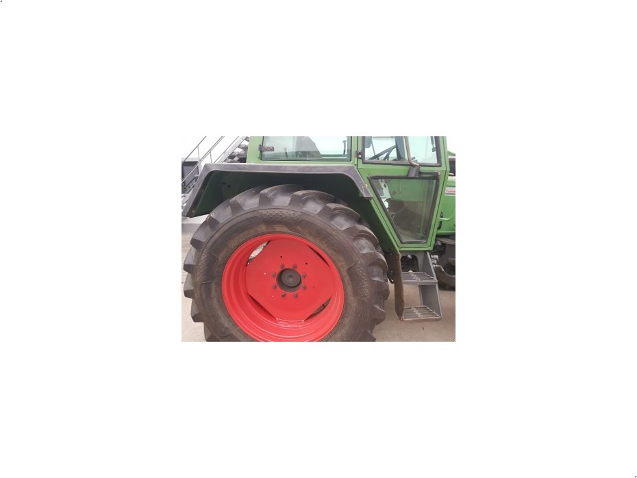 Fendt Farmer 304 LSA Turbo - Traktorer - Traktorer 2 wd - 6