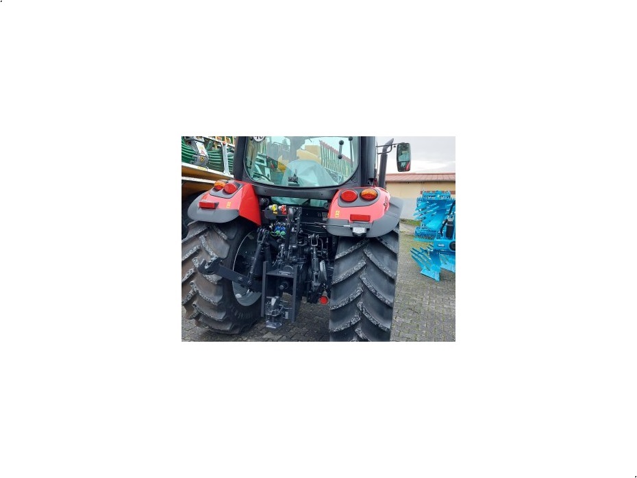- - - X5.100 - Traktorer - Traktorer 2 wd - 4