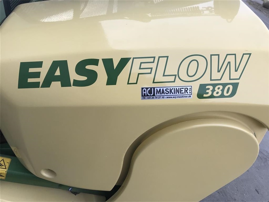 KRONE Easy Flow 380, klar til kamp.. - Græsmaskiner - Selvkørende finsnittere tilbehør - 3