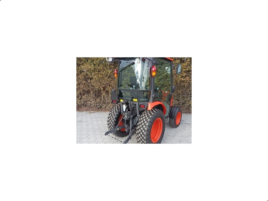 Kubota B2-261 - Traktorer - Kompakt traktorer - 3