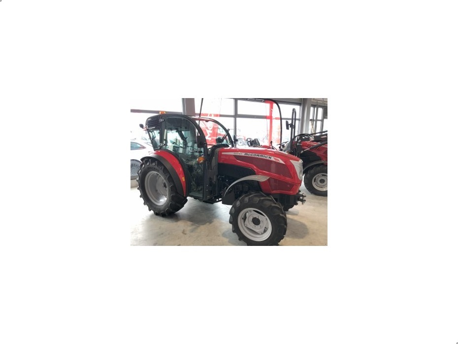 - - - X3.070 F - Traktorer - Traktorer 4 wd - 2