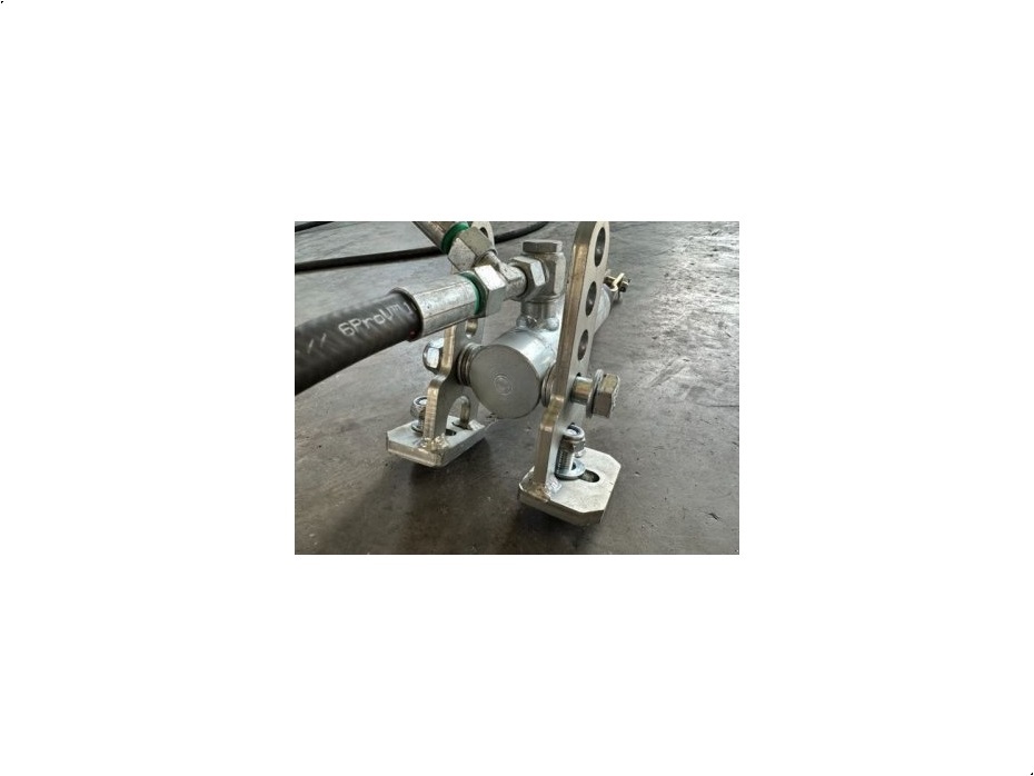 - - - hydraulische Bremszylinder für Einachsanhänger - Græsmaskiner - Ensilage udtagere - 6