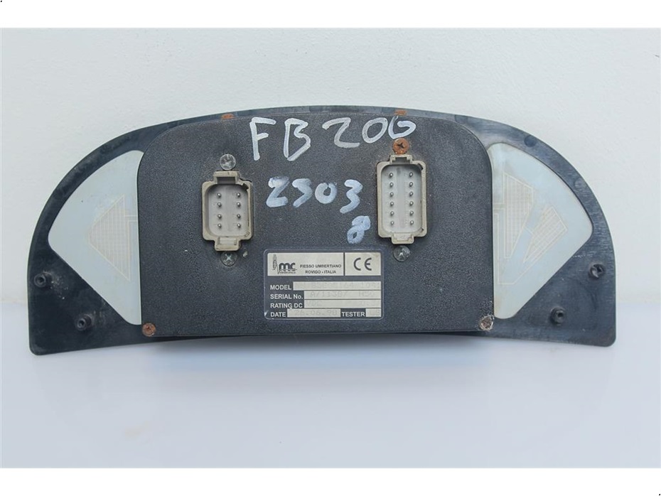 Hitachi FB200 Instrument - Rendegravere - 2