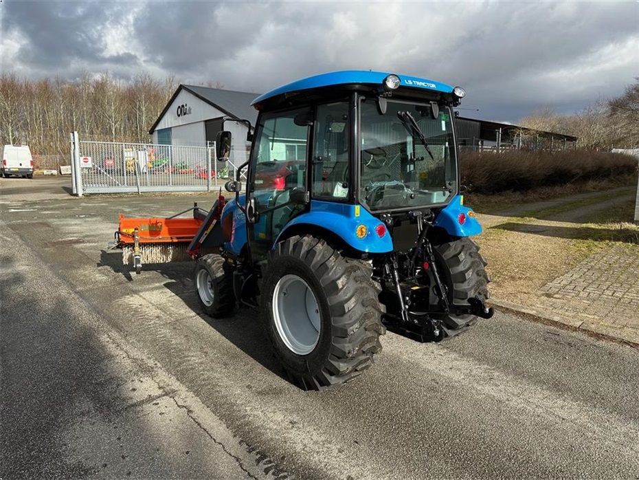 LS MT3.40 HST Snowline - Traktorer - Kompakt traktorer - 6