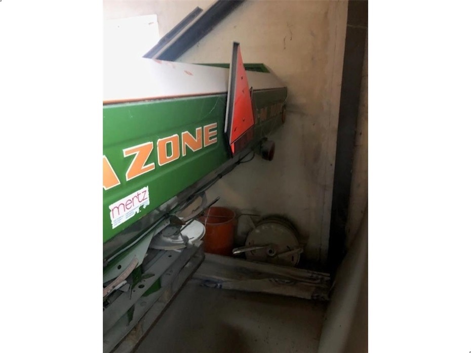 Amazone ZA-M MAX - Gødningsmaskiner - Liftophængte gødningsspredere - 4