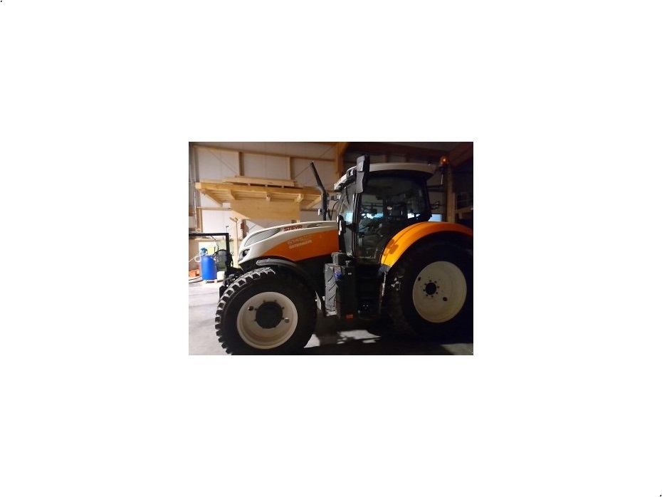 Steyr Profi 6145 CVT Kommunal - Traktorer - Kompakt traktorer - 2