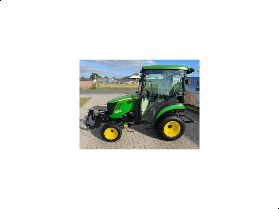 John Deere 2026R (Neumaschine) - Traktorer - Kompakt traktorer - 2