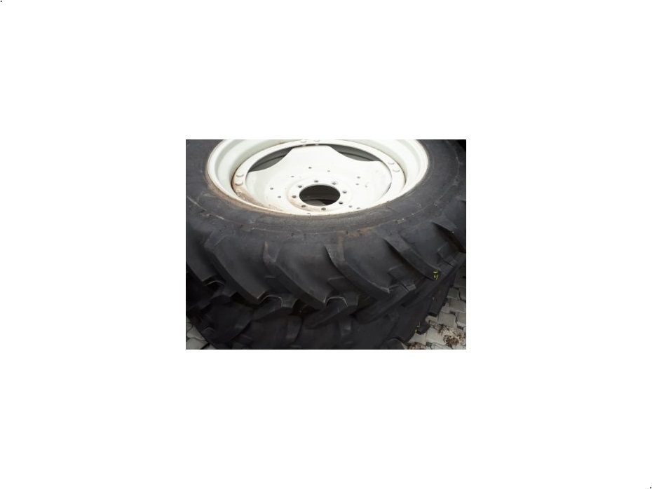 Michelin 380/80 R38 - Traktor tilbehør - Komplette hjul - 2