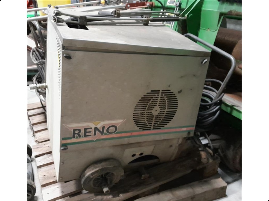 Reno Hedvandsrenser - Rengøring - Højtryksrensere - 1