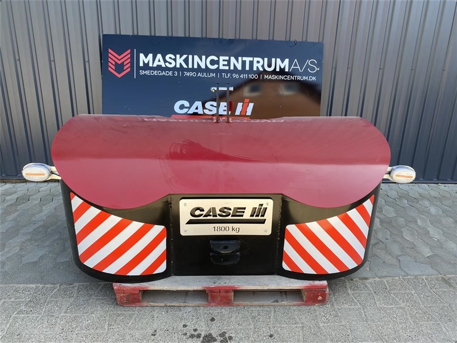 Case IH Frontvægtklods 1800 kg med lys - Traktor tilbehør - Frontvægte - 1