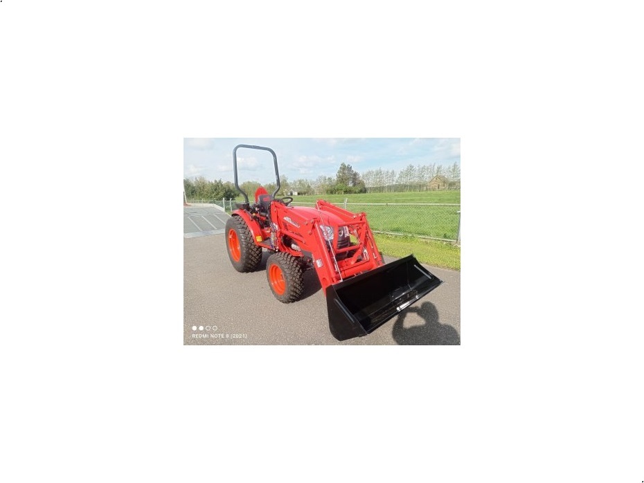 - - - CK4030 HST - Traktorer - Traktorer 2 wd - 1