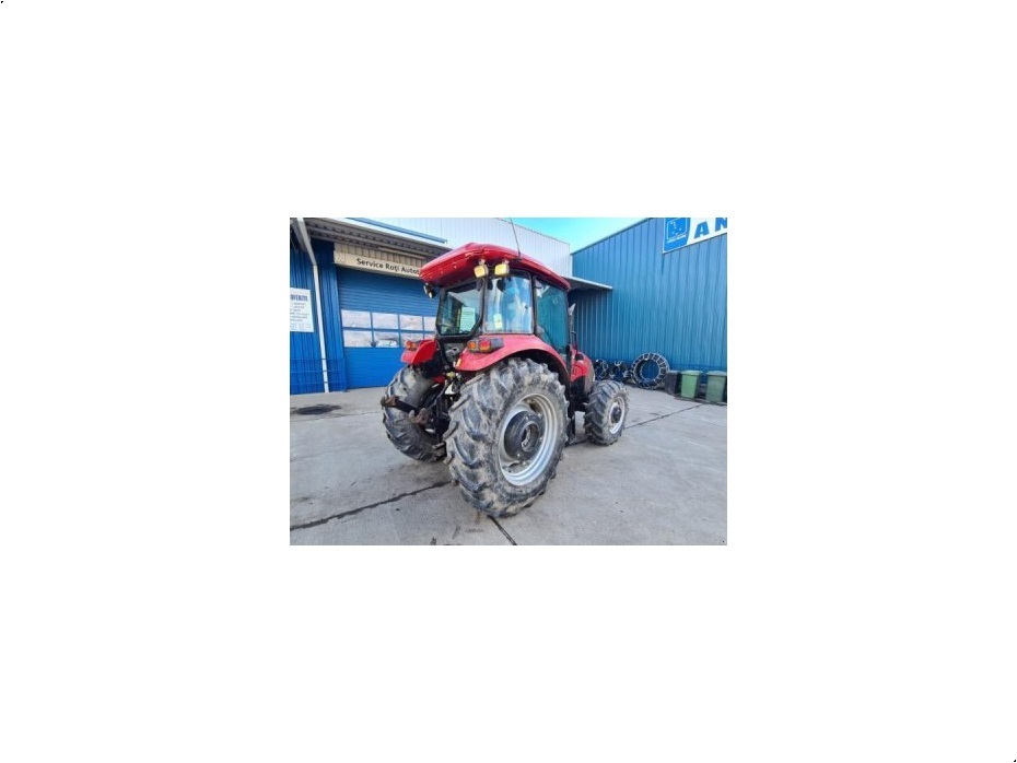 - - - Tractor CASE Farmall 105 A - Traktorer - Traktorer 2 wd - 3