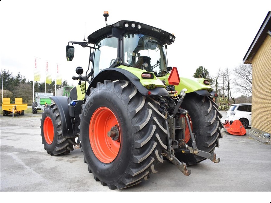 CLAAS 850 CEBIS - Traktorer - Traktorer 4 wd - 6