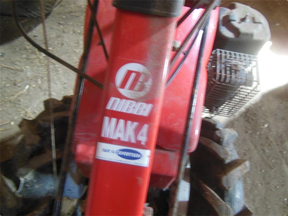 Nibbi Mak 4 med kost - Traktorer - To-hjulede - 4