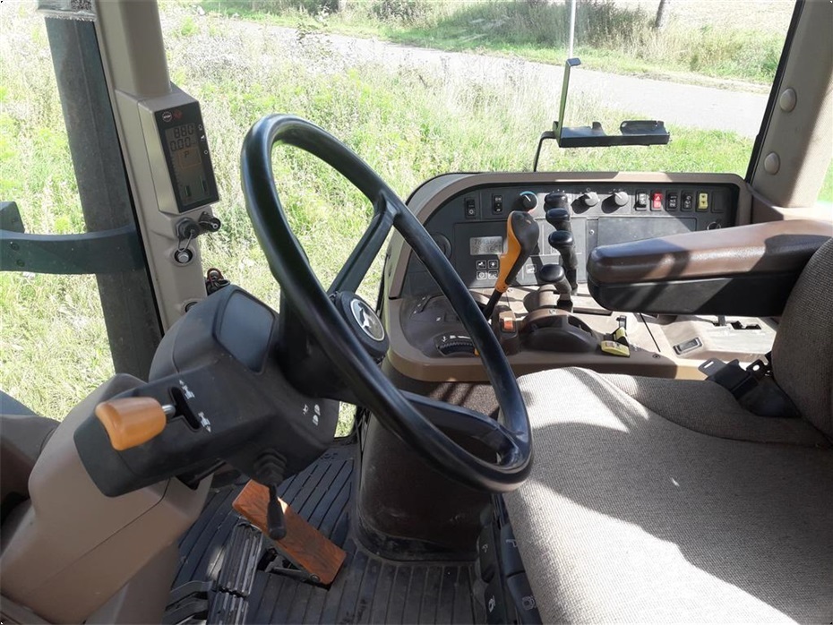 John Deere 7820 frontlift og PTO - Traktorer - Traktorer 4 wd - 2