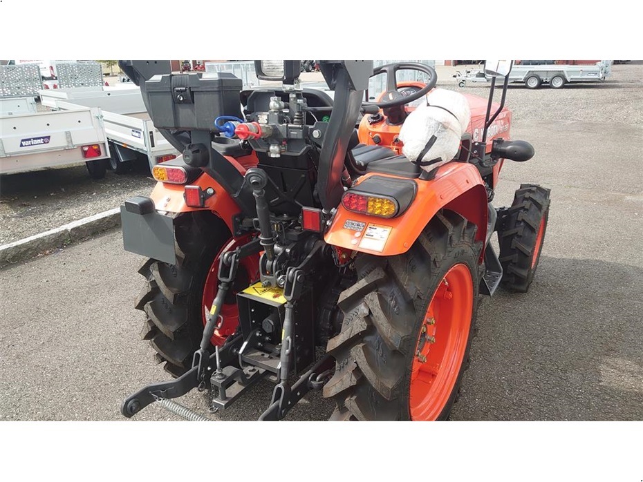 Kubota EK1-261 - Traktorer - Kompakt traktorer - 5