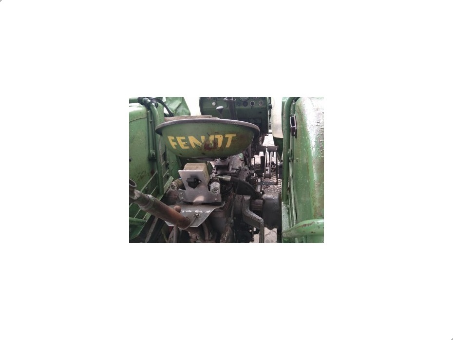 Fendt Farmer 2 - Traktorer - Traktorer 2 wd - 5