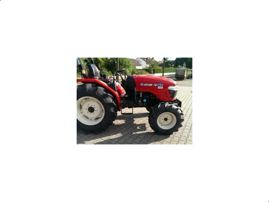 - - - 5025 R - Traktorer - Traktorer 2 wd - 2