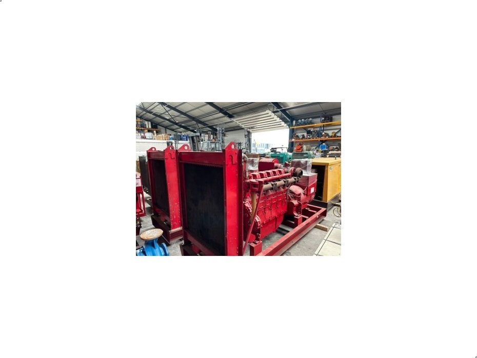 - - - 4006 Stamford 700 kVA generatorset - Generatorer - 6