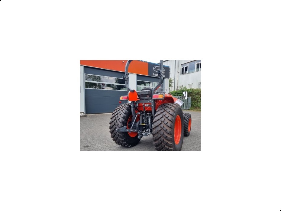 Kubota L1-452 Hydrostat - Traktorer - Kompakt traktorer - 2