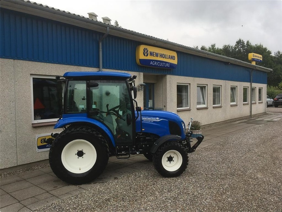 New Holland BOOMER 50 HST - Traktorer - Kompakt traktorer - 2