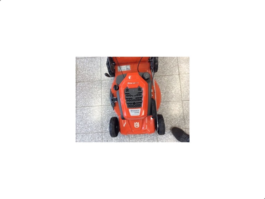 - - - LC 151 S - Rotorklippere - Walk-behind - 5