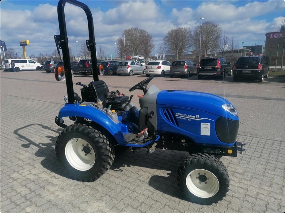 New Holland Boomer 25HST - Traktorer - Kompakt traktorer - 4
