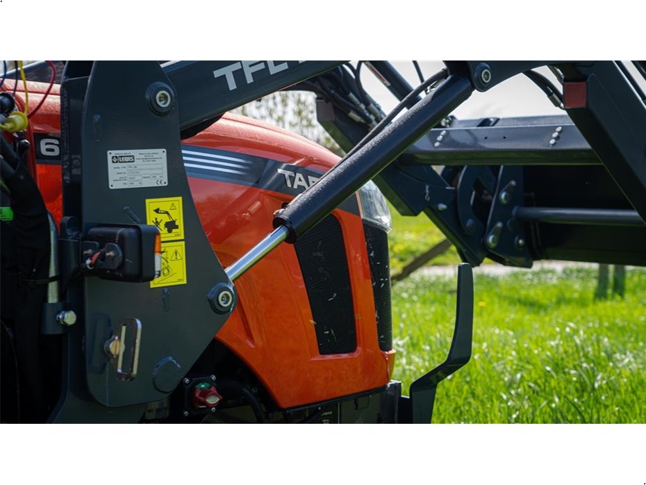 Tafe 6028 Med Frontlæsser - Traktorer - Kompakt traktorer - 20