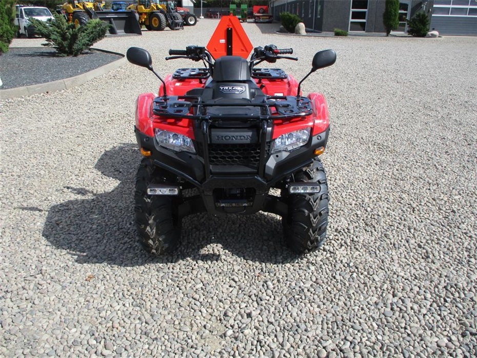 Honda TRX 420FE Traktor STORT LAGER AF HONDA  ATV. Vi hjælper gerne med at levere den til dig, og bytter gerne. KØB-SALG-BYTTE se mere på www.limas.dk - ATV - 4