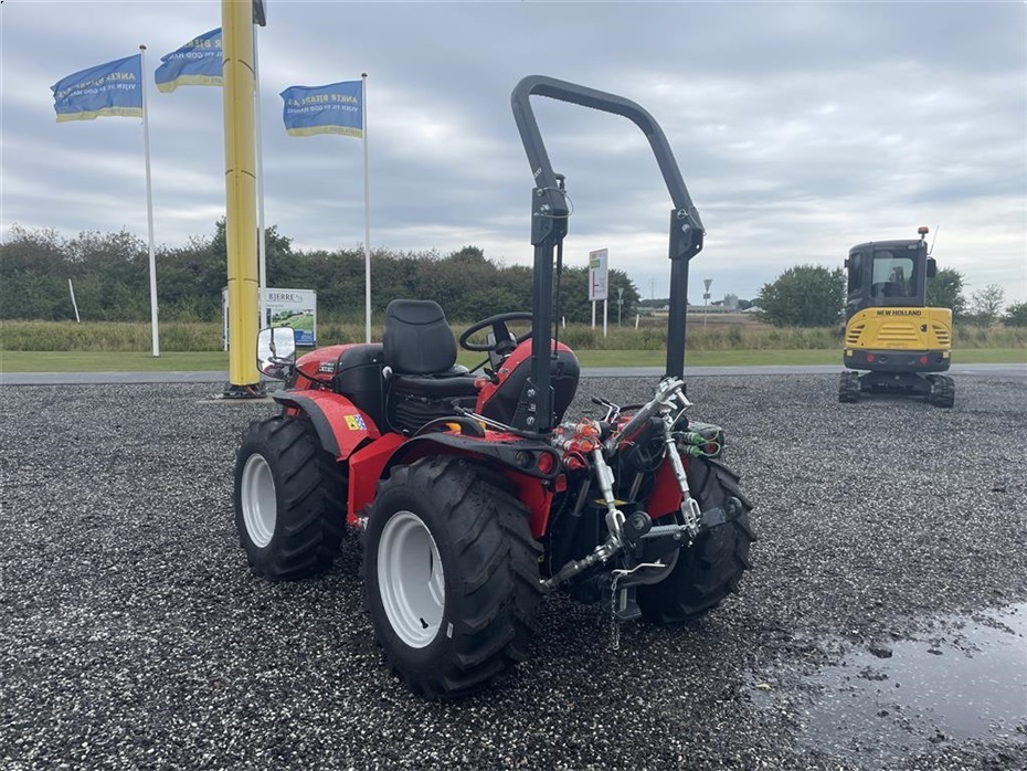 Antonio Carraro TTR 3800 HST - Traktorer - Kompakt traktorer - 3