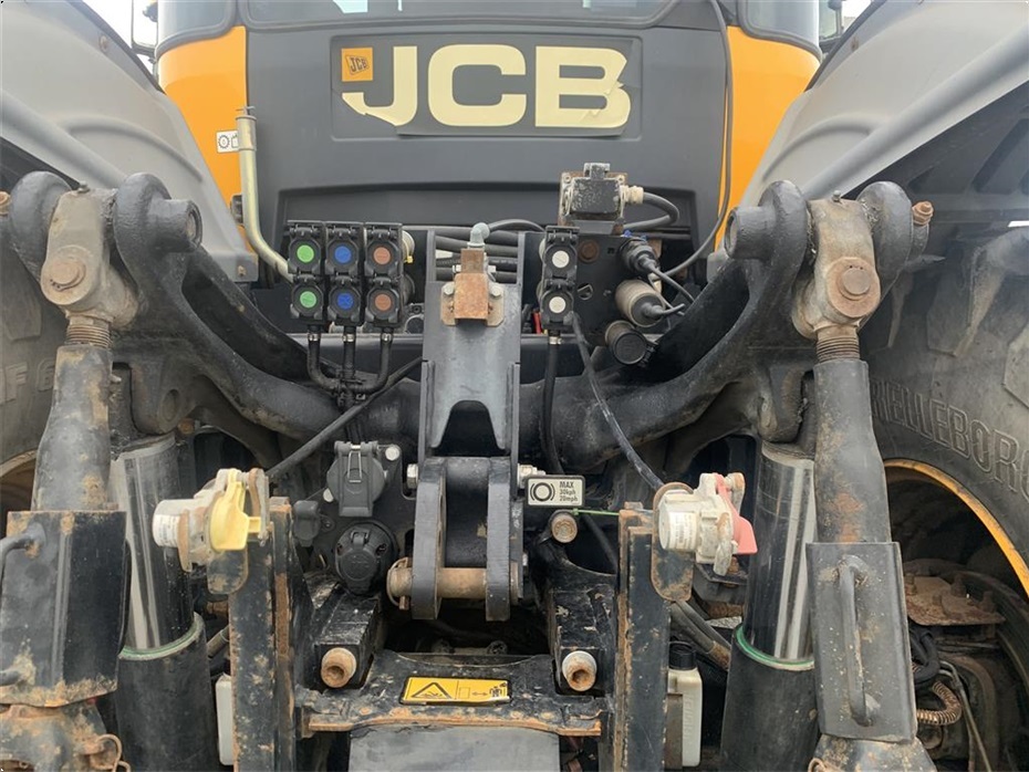 JCB 4220 Fastrac - Traktorer - Traktorer 4 wd - 8