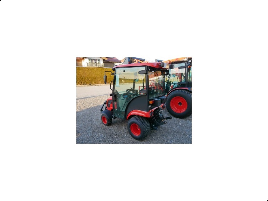 Kioti CS 2520 - Traktorer - Kompakt traktorer - 6
