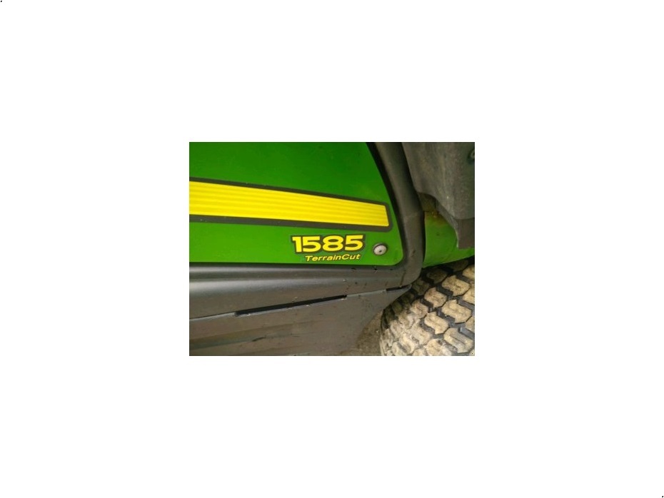 John Deere 1585 TerrainCut - Golfmaskiner - Greenklipper - 4