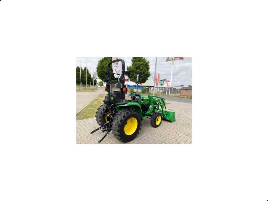 John Deere 3025E - Traktorer - Traktorer 2 wd - 5