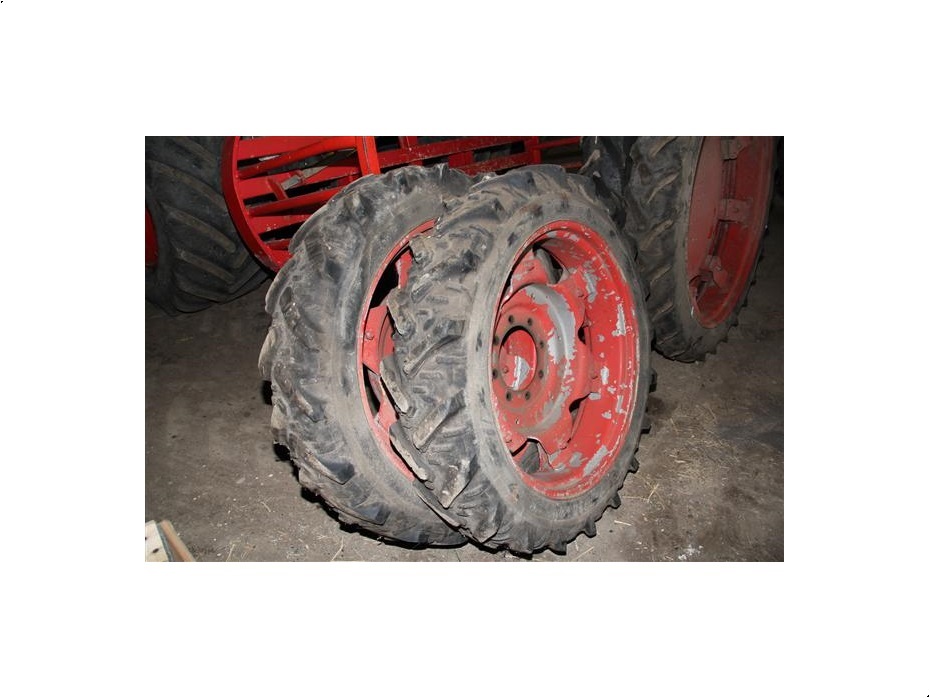 Fendt Komplet sæt sprøjtehjul - Traktor tilbehør - Sprøjtehjul - 1