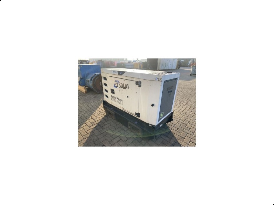 - - - R16 Mitsubishi Leroy Somer 16 kVA Silent Rental generatorset - Generatorer - 5
