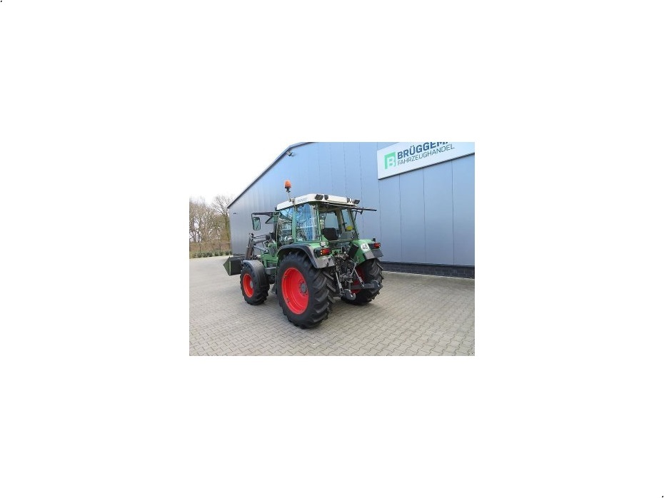 Fendt 308E m .Stoll Frontlader, Druckluftanlage, gefederte Vorderachse - Traktorer - Traktorer 2 wd - 2