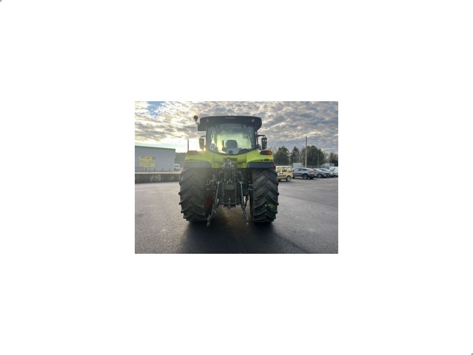 - - - 610 HEXA STAGE V CONC - Traktorer - Traktorer 2 wd - 6
