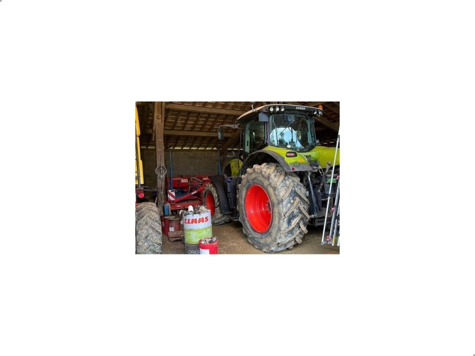 - - - AXION 810 T4F CMATIC - Traktorer - Traktorer 2 wd - 6