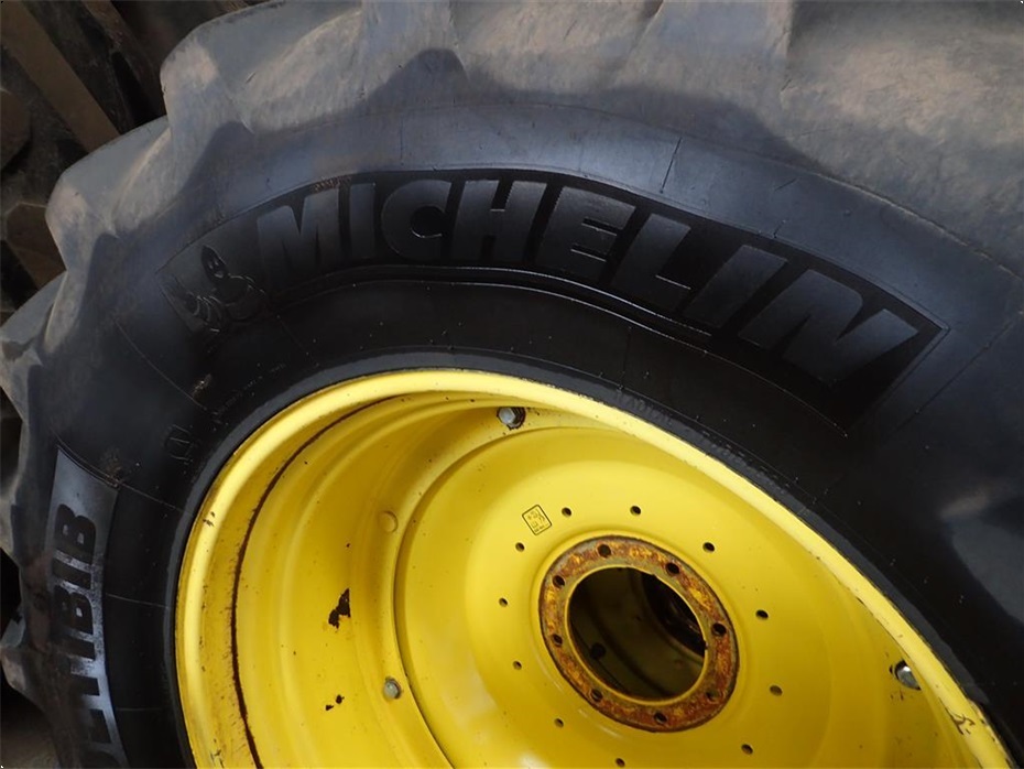 Michelin 650/65X38  540/65X28 - Traktor tilbehør - Komplette hjul - 10