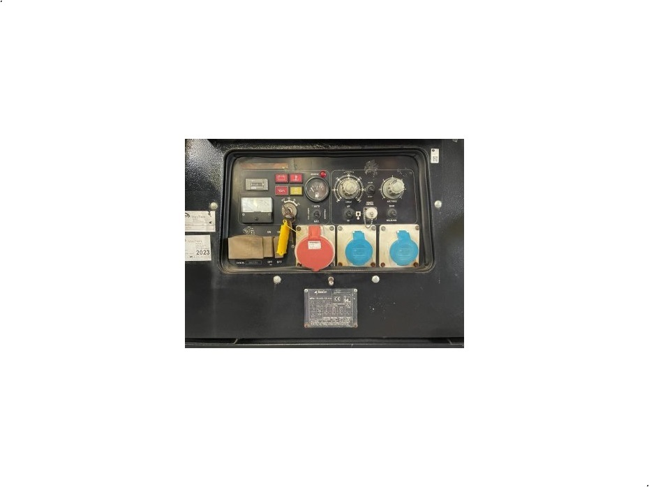 - - - GenSet MPM 15/400 SS-KA 15 kVA 400 Amp Silent Las generatorset - Generatorer - 6