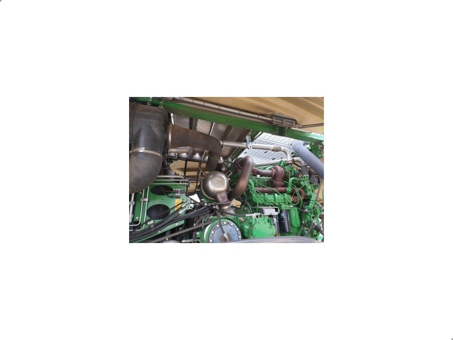 John Deere 8300I - Høstmaskiner - Selvkørende finsnittere - 6