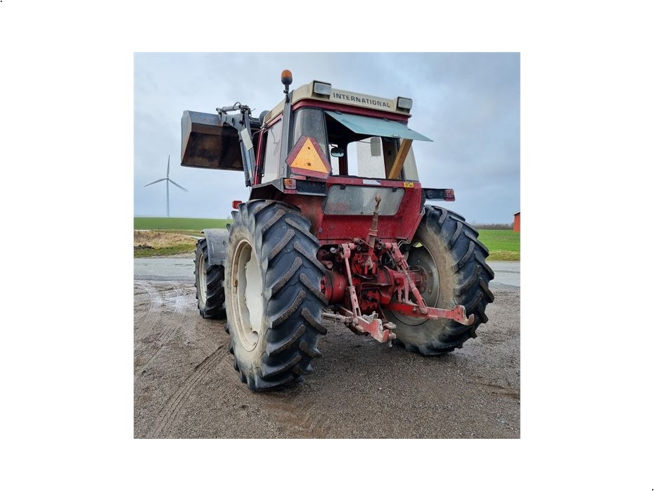 Case IH 1056XL - Traktorer - Traktorer 4 wd - 5